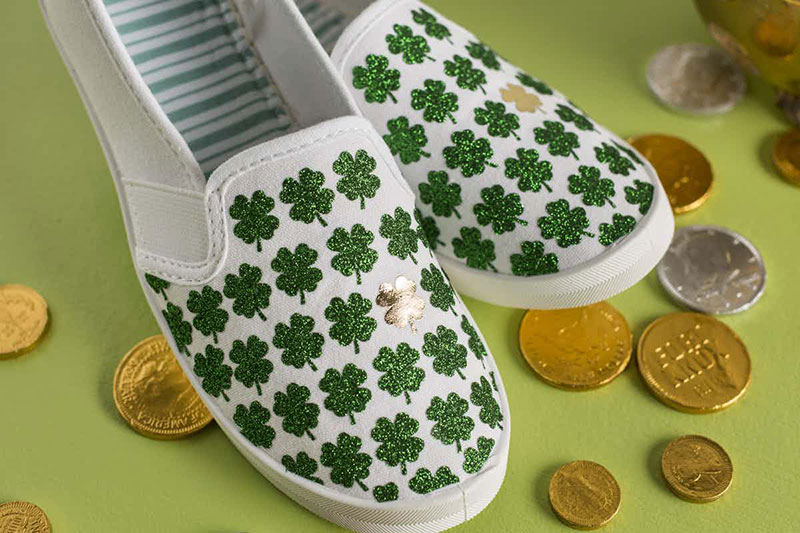 You Can Use Iron-on for That?? You can use iron-on for shoes