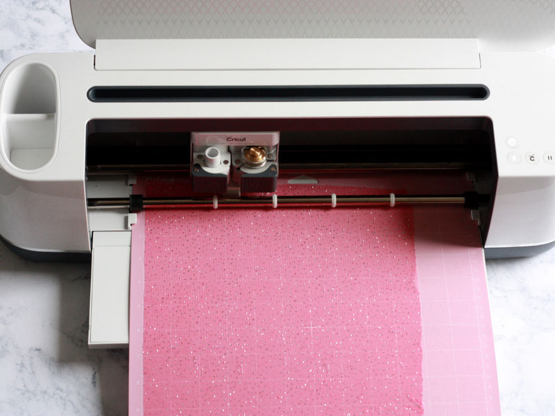 Cutting Delicate Fabrics With the Cricut Maker | Cricut