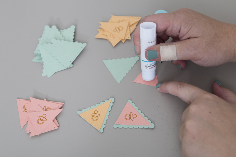 5: Assemble the Flags DIY Cupcake Wrappers + Cookie Flags