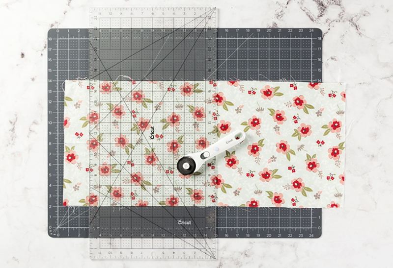 Cricut Gift Guide: 14 Perfect Gifts for Quilters Holiday Gift Guide for Quilters