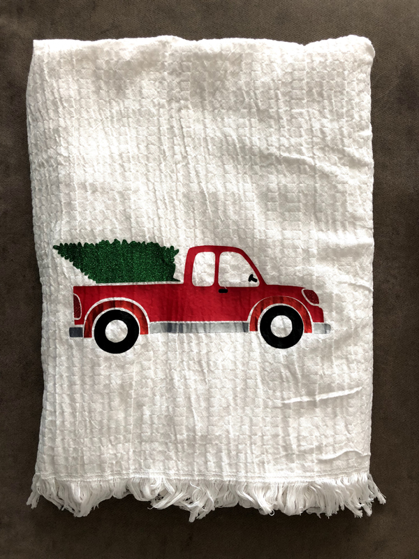 8 Weeks to DIY Holiday Décor: Week 2 – The Living Room 8 Weeks to DIY Holiday Decor: Living Room