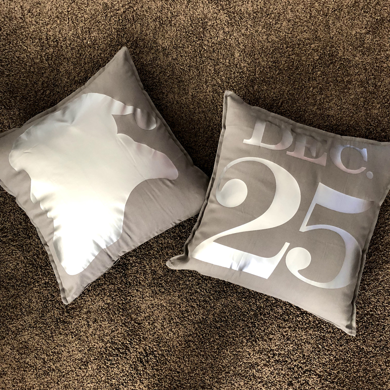 8 Weeks to DIY Holiday Décor: Week 2 – The Living Room 8 Weeks to DIY Holiday Decor: Living Room
