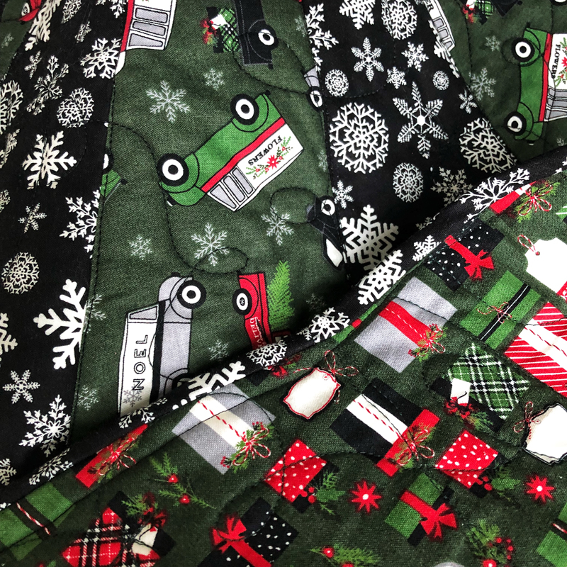8 Weeks to DIY Holiday Décor: Week 3 – A Custom Holiday Tree 8 Weeks to DIY Holiday Décor: Week 3 – A Custom Holiday Tree