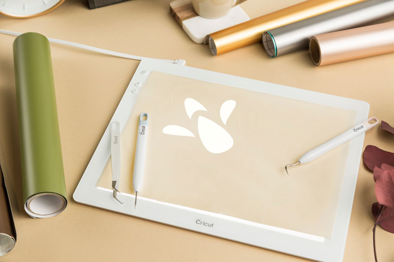 7. Cricut BrightPad Cricut Gift Ideas for Mom