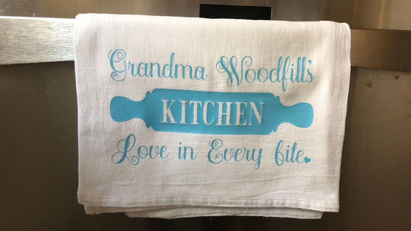 Cricut Community Favorites: Kitchen Towels Cricut Community Favorites: Kitchen Towels